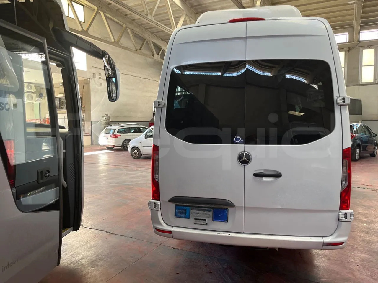 Mercedes-Benz Sprinter - Minibus, Pulmino: foto 5 Mercedes-Benz Sprinter - Minibus, Pulmino: foto 5