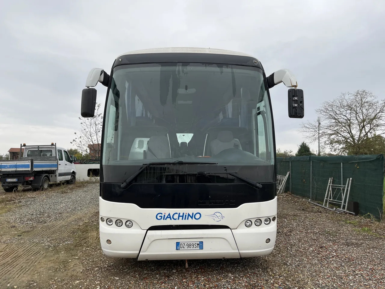 Neoplan P22 - Pullman: foto 2 Neoplan P22 - Pullman: foto 2