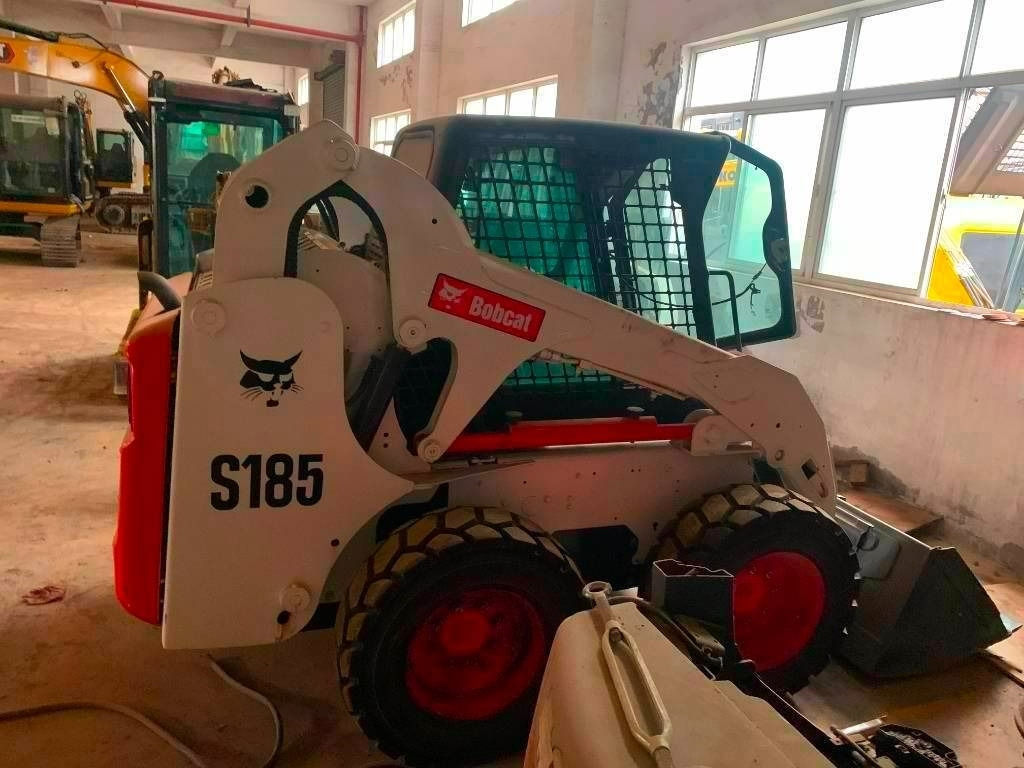 Bobcat S 185 - Minipala: foto 4 Bobcat S 185 - Minipala: foto 4