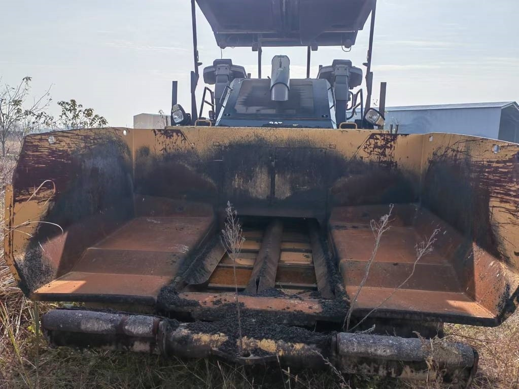 CAT AP655F - Finitrice: foto 2 CAT AP655F - Finitrice: foto 2