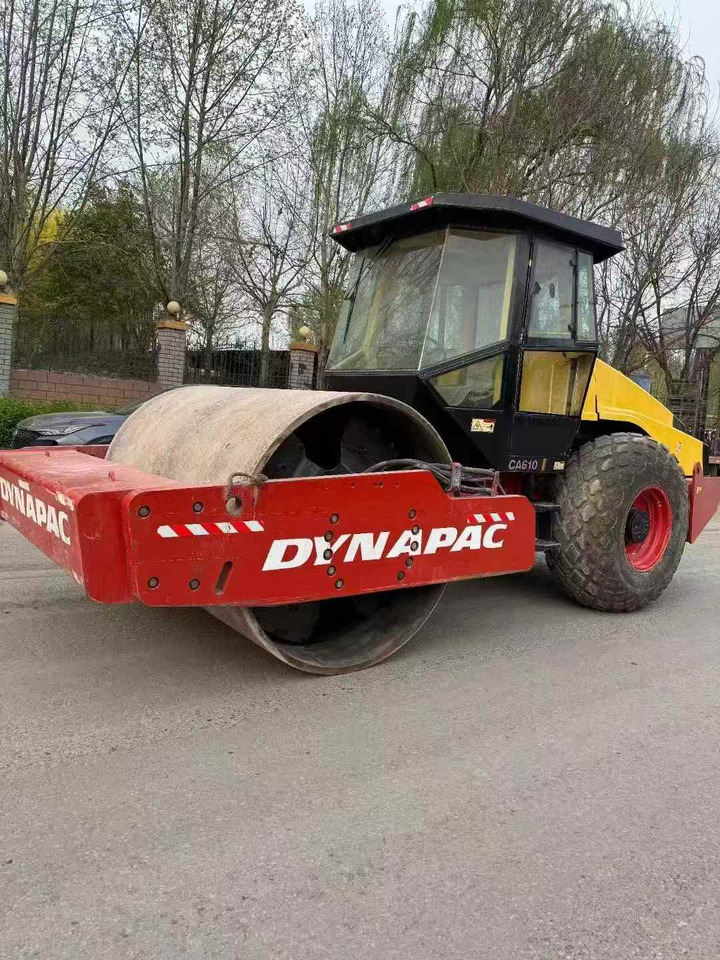DYNAPAC CA610D - Rullo stradale: foto 1 DYNAPAC CA610D - Rullo stradale: foto 1