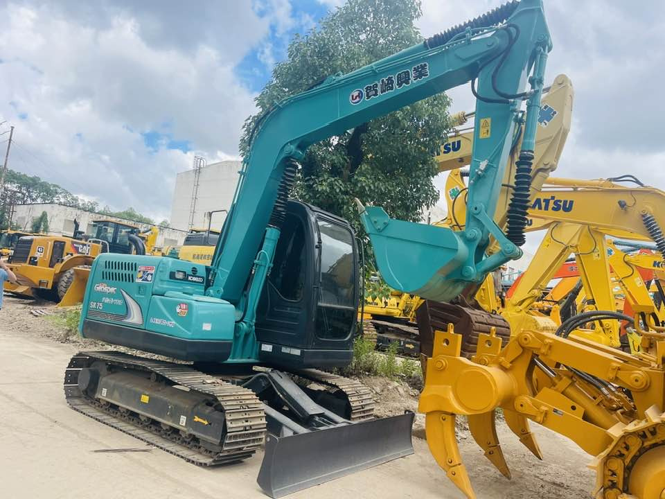 Kobelco SK75 super - Miniescavatore: foto 1 Kobelco SK75 super - Miniescavatore: foto 1