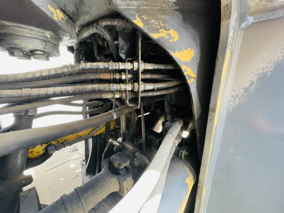 Komatsu WA500-8 - Pala gommata: foto 3 Komatsu WA500-8 - Pala gommata: foto 3