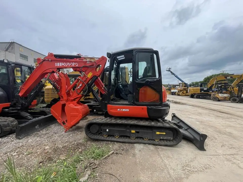 Kubota KX165-5 - Miniescavatore: foto 1 Kubota KX165-5 - Miniescavatore: foto 1