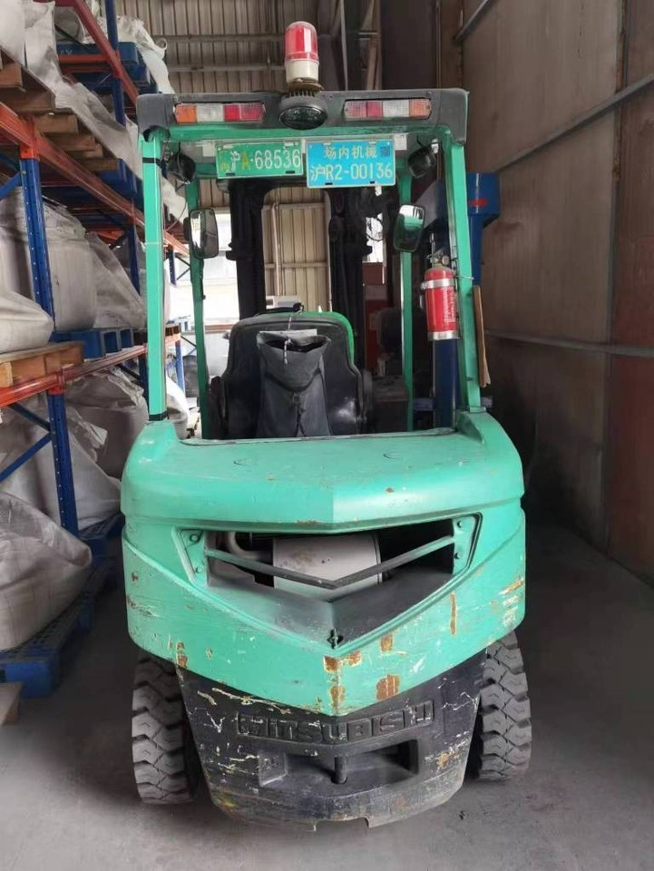 Carrello elevatore diesel Mitsubishi FD 25: foto 1
