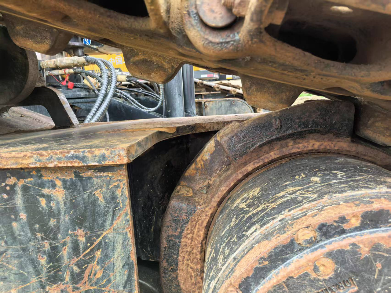 SANY SCC1000A-6 - Gru cingolata: foto 4 SANY SCC1000A-6 - Gru cingolata: foto 4