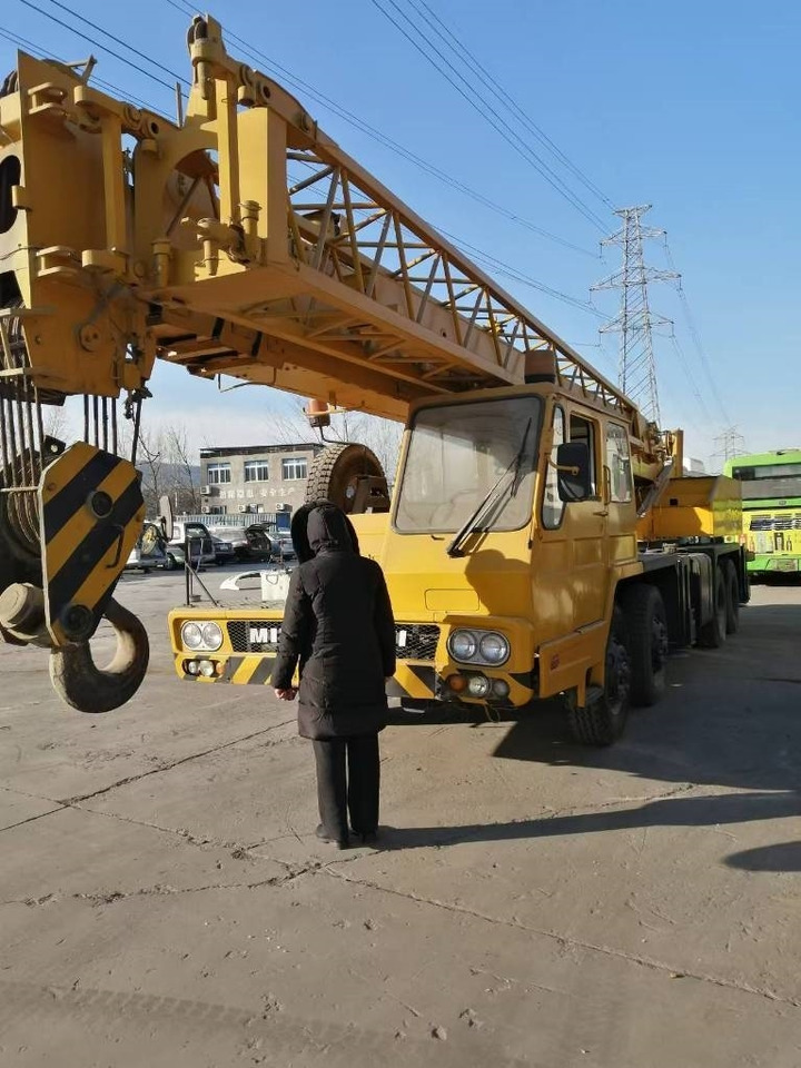 Tadano TL 300 E - Autogru: foto 1 Tadano TL 300 E - Autogru: foto 1