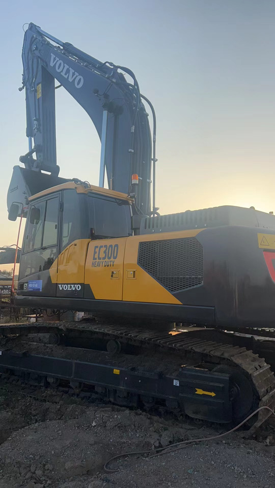 Vovlo EC300 - Escavatore gommato: foto 5 Vovlo EC300 - Escavatore gommato: foto 5