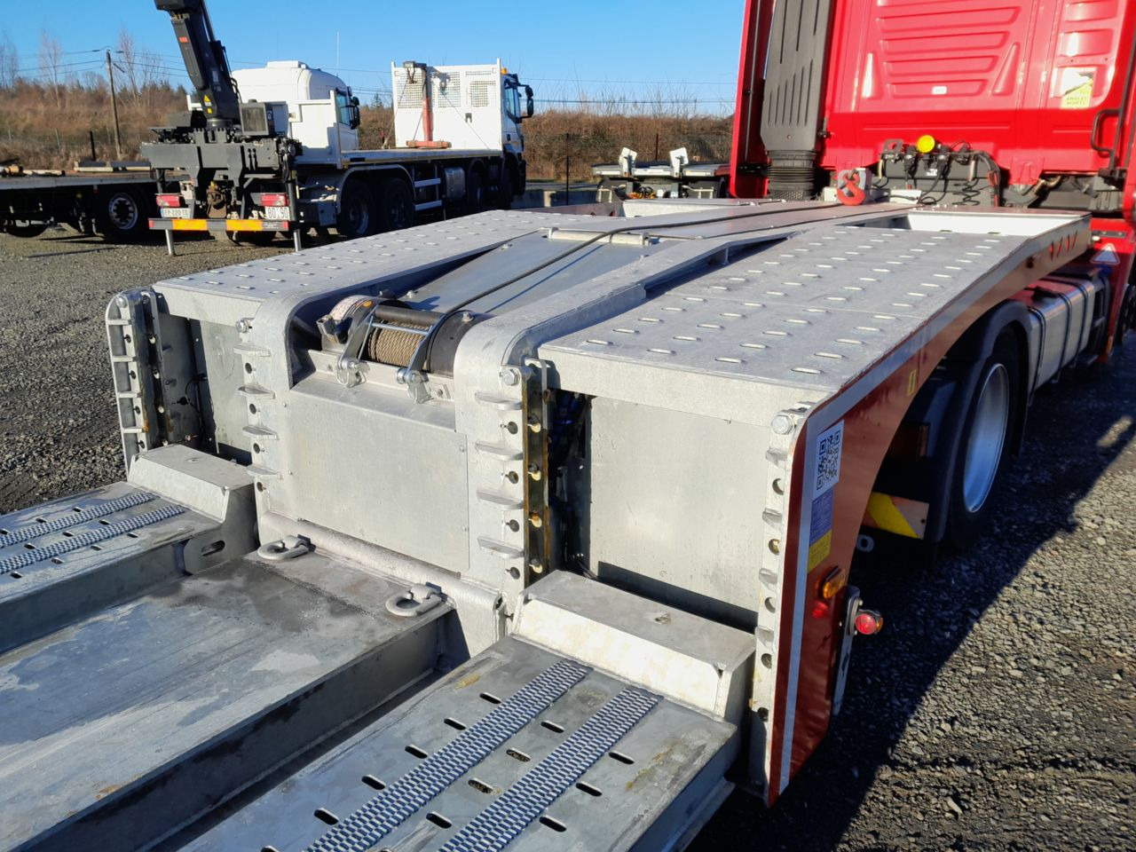 FGM FGM 32 plant carrier / low loader Semi-trailer - Semirimorchio pianale ribassato: foto 3 FGM FGM 32 plant carrier / low loader Semi-trailer - Semirimorchio pianale ribassato: foto 3