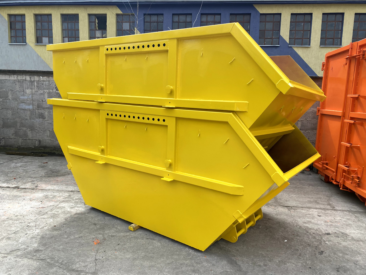 Metal-K Mulda/Bauschuttcontainer M5,5 - Cassone multibenna: foto 1 Metal-K Mulda/Bauschuttcontainer M5,5 - Cassone multibenna: foto 1