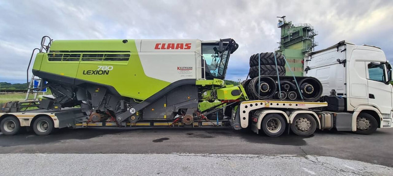 Claas Lexion 780 TT / VARIO 12m - Mietitrebbia: foto 3 Claas Lexion 780 TT / VARIO 12m - Mietitrebbia: foto 3