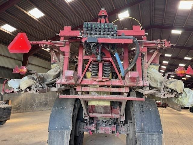 Hardi COMMANDER 7000I TWIN - Polverizzatore trainato: foto 4 Hardi COMMANDER 7000I TWIN - Polverizzatore trainato: foto 4