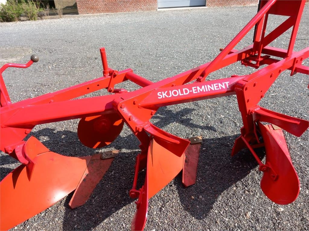 Kongskilde EMINENT 3 FURET - Aratro: foto 1 Kongskilde EMINENT 3 FURET - Aratro: foto 1