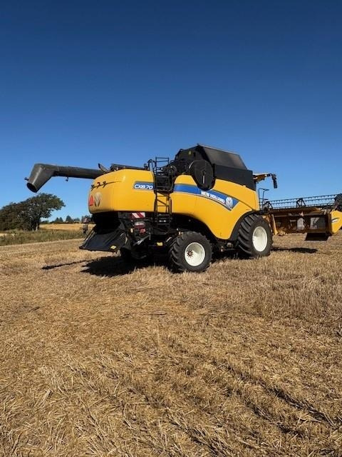 New Holland CX8.70 SLH - Mietitrebbia: foto 4 New Holland CX8.70 SLH - Mietitrebbia: foto 4