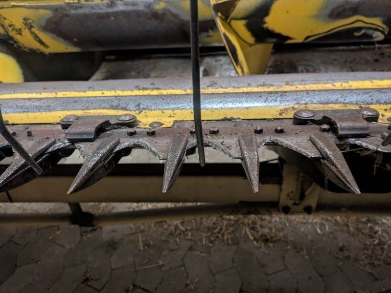 Mietitrebbia New Holland TX36 SLH: foto 6 Mietitrebbia New Holland TX36 SLH: foto 6