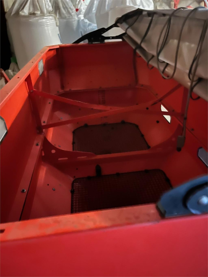 Rauch AXIS M 30.2 EMC Q-A - Distribuzione del liquame: foto 3 Rauch AXIS M 30.2 EMC Q-A - Distribuzione del liquame: foto 3