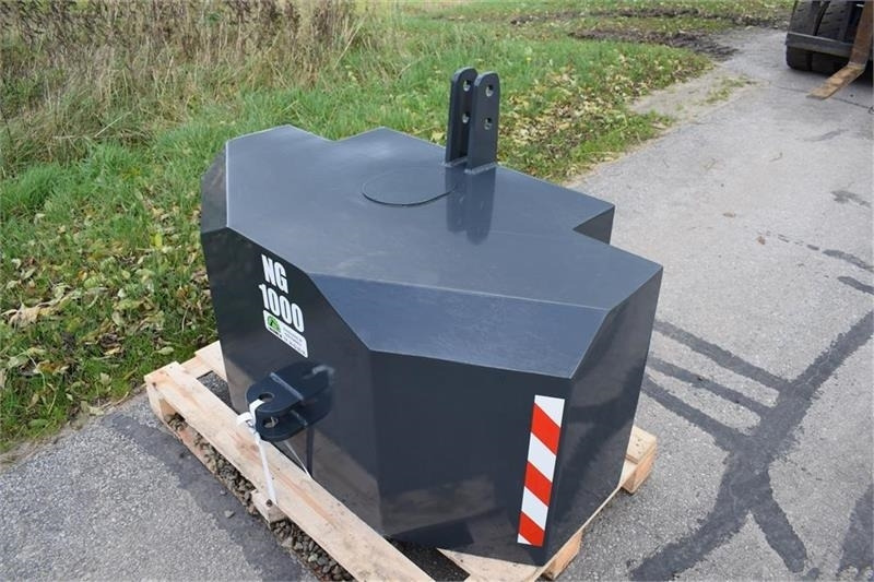 - - - 1000 kilo J-Maskiner - Contrappeso per Macchina agricola: foto 2 - - - 1000 kilo J-Maskiner - Contrappeso per Macchina agricola: foto 2