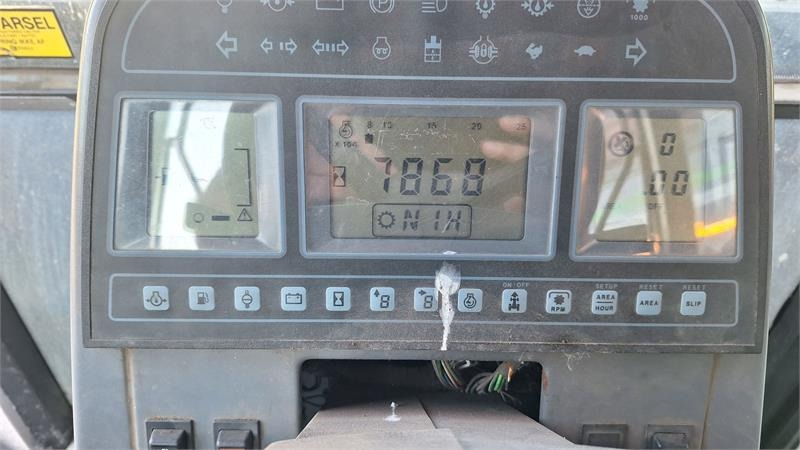 Trattore Ford 8240: foto 13 Trattore Ford 8240: foto 13