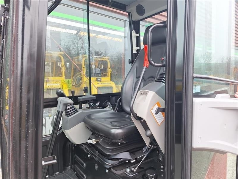 Miniescavatore Mole M20 MED TILT: foto 12 Miniescavatore Mole M20 MED TILT: foto 12