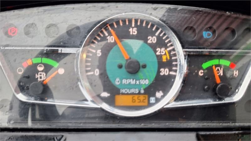 Trattore comunale Solis 26: foto 11