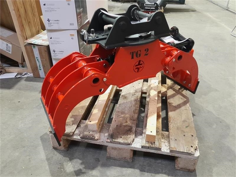 TG 2 - Benna a polipo: foto 2 TG 2 - Benna a polipo: foto 2