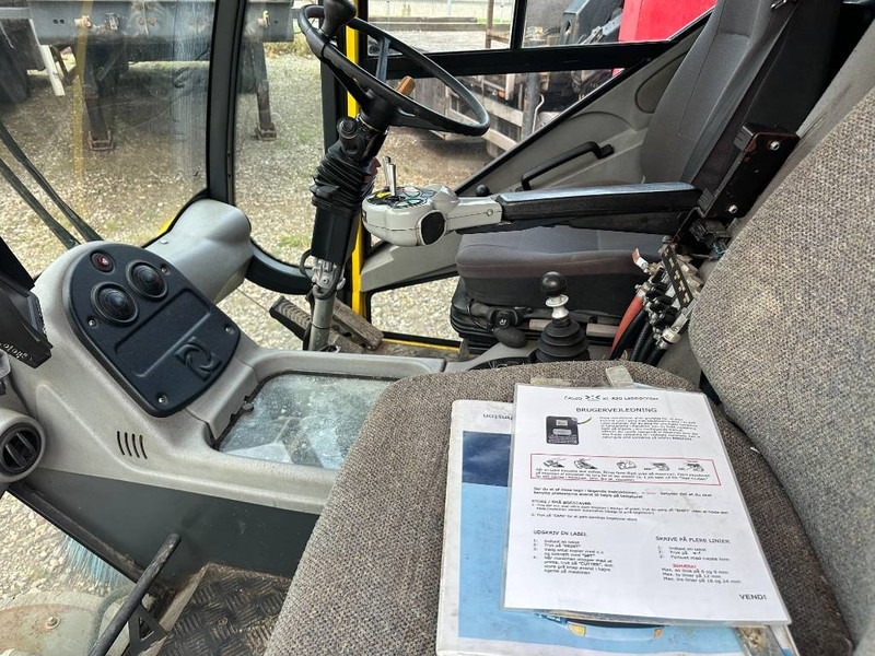 Johnston CN400 - Spazzatrice stradale: foto 2 Johnston CN400 - Spazzatrice stradale: foto 2