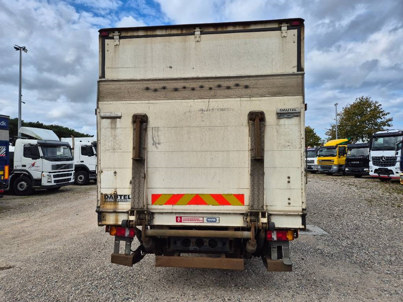 MAN TGL 10 / 12.180 4x2 with lift /ramp - Autocarro furgonato: foto 3 MAN TGL 10 / 12.180 4x2 with lift /ramp - Autocarro furgonato: foto 3