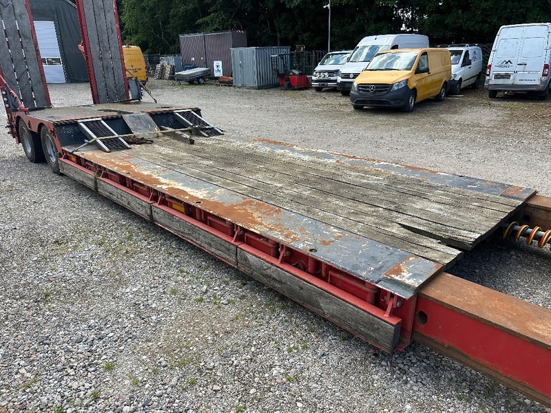 Semirimorchio pianale ribassato Nooteboom Machine trailer W/ extendable bed & Hyd Ramps: foto 6