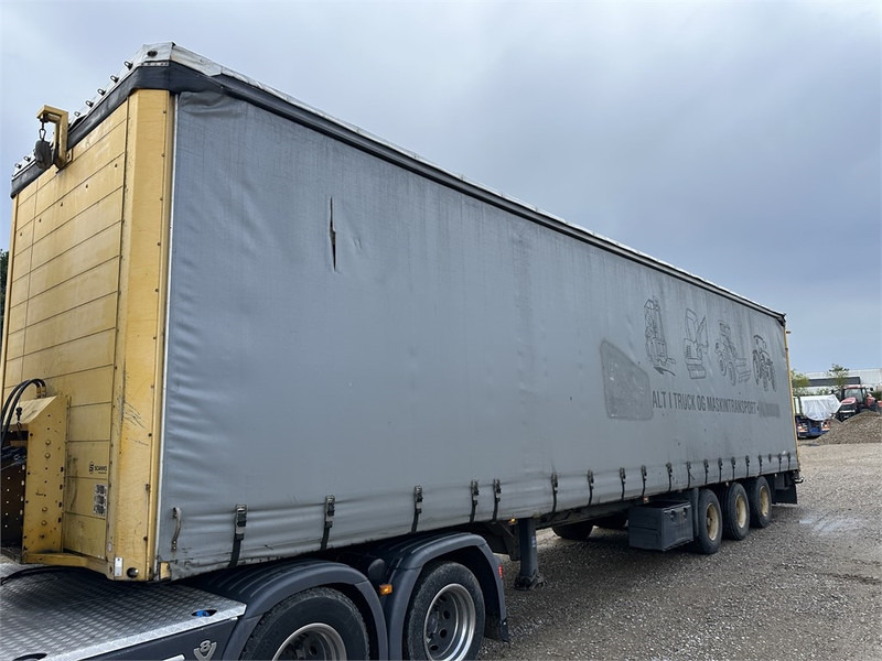 Schmitz Cargobull Machine transport trailer with bag ramp - Semirimorchio: foto 4 Schmitz Cargobull Machine transport trailer with bag ramp - Semirimorchio: foto 4