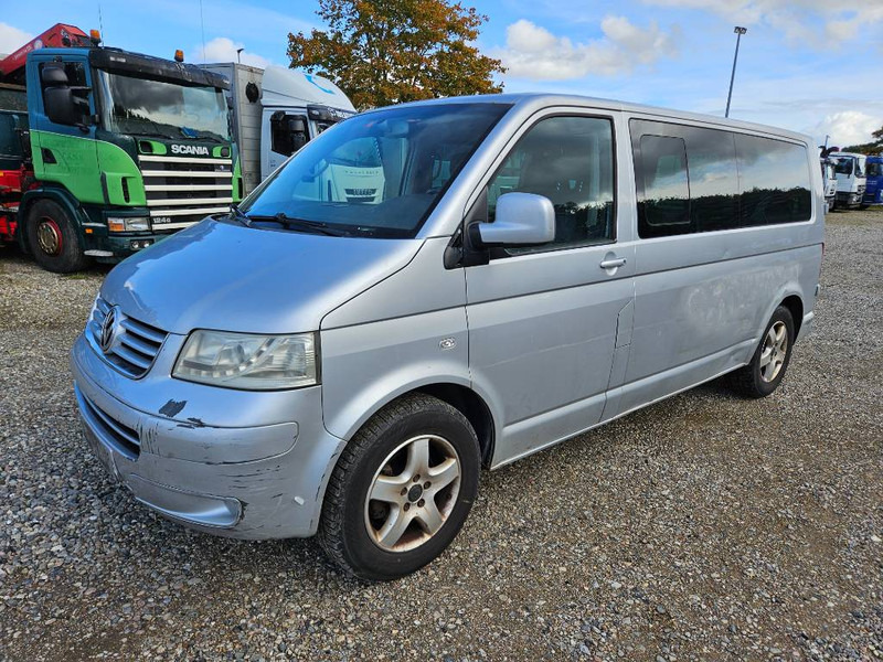 Volkswagen Caravelle 2,5 TDi 130 lang 10prs 5d - Autovettura: foto 1 Volkswagen Caravelle 2,5 TDi 130 lang 10prs 5d - Autovettura: foto 1