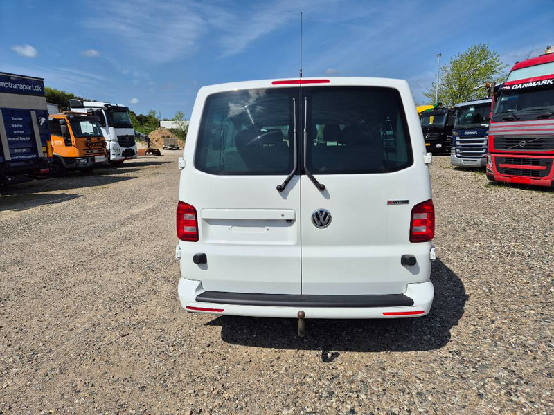 Volkswagen Caravelle 4x4 // 4motion 8 person bus Long - Autovettura: foto 4 Volkswagen Caravelle 4x4 // 4motion 8 person bus Long - Autovettura: foto 4