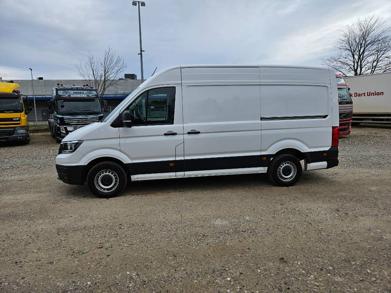 Volkswagen Crafter 35 // 4 motion // AUT // 5 Doors - Furgone chiuso: foto 2 Volkswagen Crafter 35 // 4 motion // AUT // 5 Doors - Furgone chiuso: foto 2