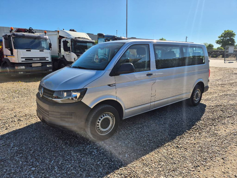 Volkswagen Transporter 2,0 TDi 102 Kombi lang 4d 9 prs - Autovettura: foto 1 Volkswagen Transporter 2,0 TDi 102 Kombi lang 4d 9 prs - Autovettura: foto 1