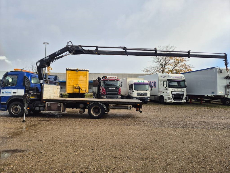 Volvo FM 330 4x2 // Hiab 122 ES-4 HIDUO // - Camion con gru: foto 4 Volvo FM 330 4x2 // Hiab 122 ES-4 HIDUO // - Camion con gru: foto 4