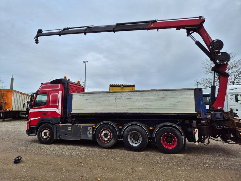 Volvo FMX 500 8x4/4 // HMF 2120 K4 // 3 side tipper - Camion con gru: foto 3 Volvo FMX 500 8x4/4 // HMF 2120 K4 // 3 side tipper - Camion con gru: foto 3