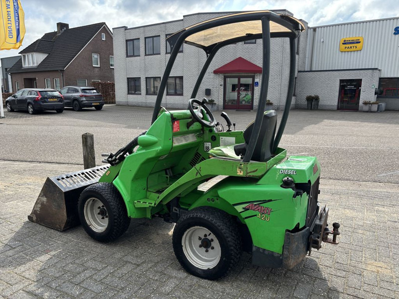 Avant 420 TDL Minishovel - Pala gommata: foto 2 Avant 420 TDL Minishovel - Pala gommata: foto 2