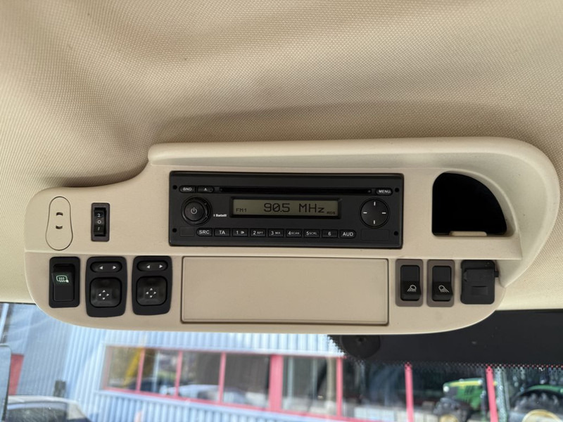 Trattore John Deere 6155R Autopowr: foto 13 Trattore John Deere 6155R Autopowr: foto 13