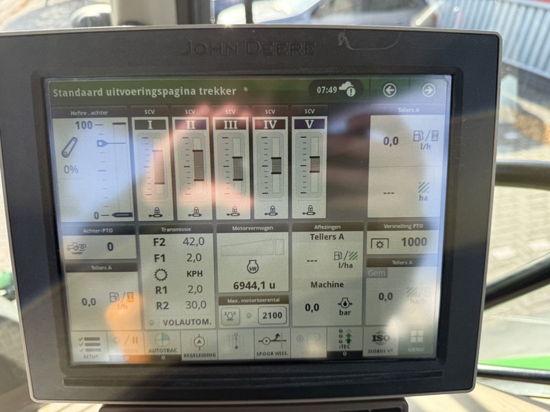 Trattore John Deere 6155R Autopowr: foto 15 Trattore John Deere 6155R Autopowr: foto 15