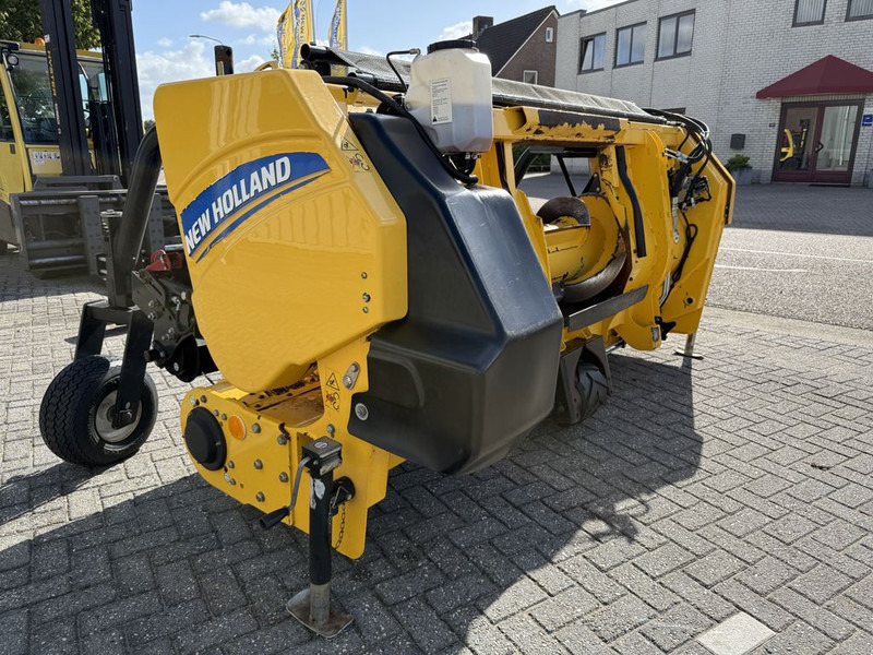 New Holland 300FPE Gras Pickup - Macchina da raccolta: foto 2 New Holland 300FPE Gras Pickup - Macchina da raccolta: foto 2