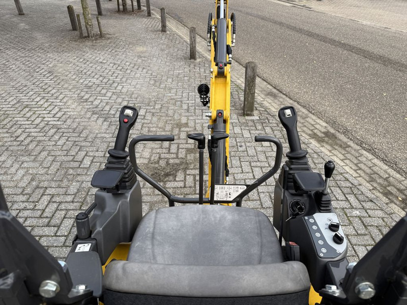 New Holland E14D Minigraver Nieuw/Overjarig - Miniescavatore: foto 5 New Holland E14D Minigraver Nieuw/Overjarig - Miniescavatore: foto 5