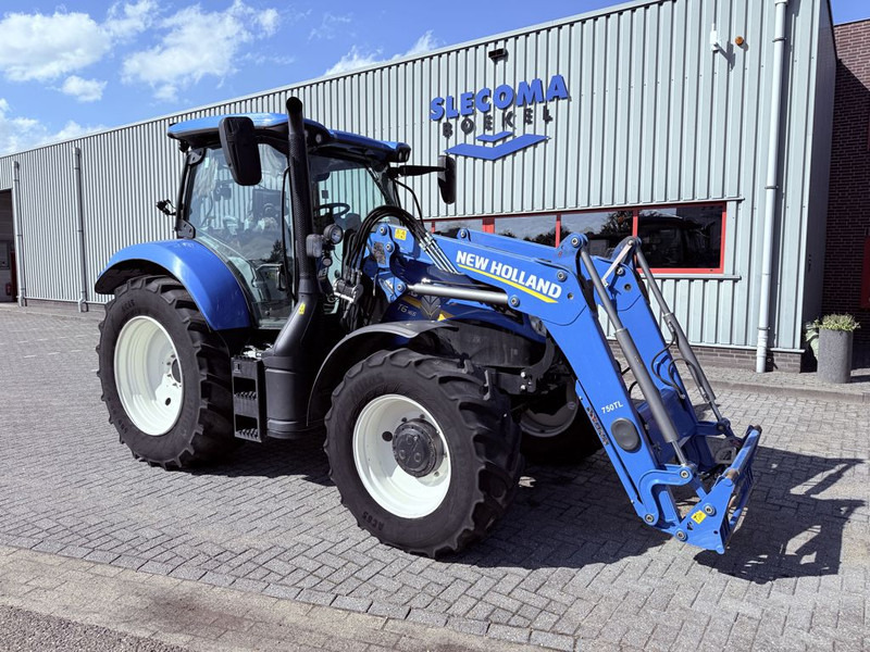 New Holland T6.165 AC + TL750 Voorlader - Trattore: foto 4 New Holland T6.165 AC + TL750 Voorlader - Trattore: foto 4