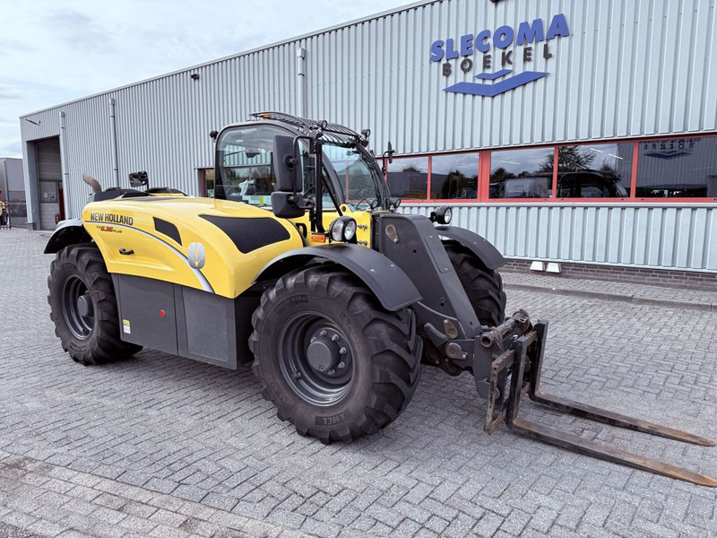 New Holland TH6.36 PLUS - Sollevatore telescopico: foto 4 New Holland TH6.36 PLUS - Sollevatore telescopico: foto 4