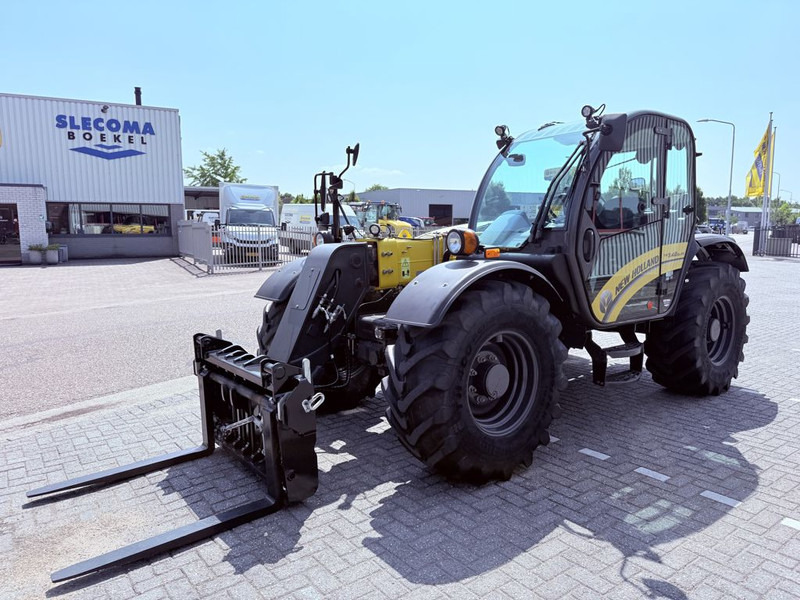 New Holland TH7.42 Telehandler - Sollevatore telescopico: foto 2 New Holland TH7.42 Telehandler - Sollevatore telescopico: foto 2