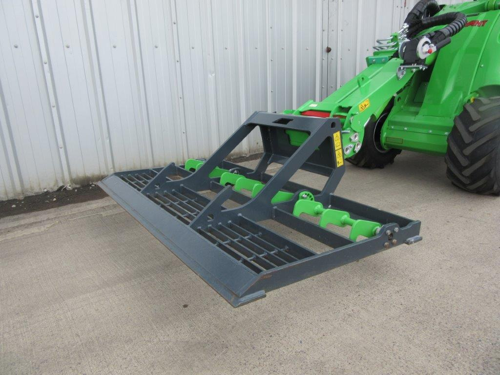 AVANT LEVELLER HEAVY DUTY - Pala articolata: foto 1 AVANT LEVELLER HEAVY DUTY - Pala articolata: foto 1