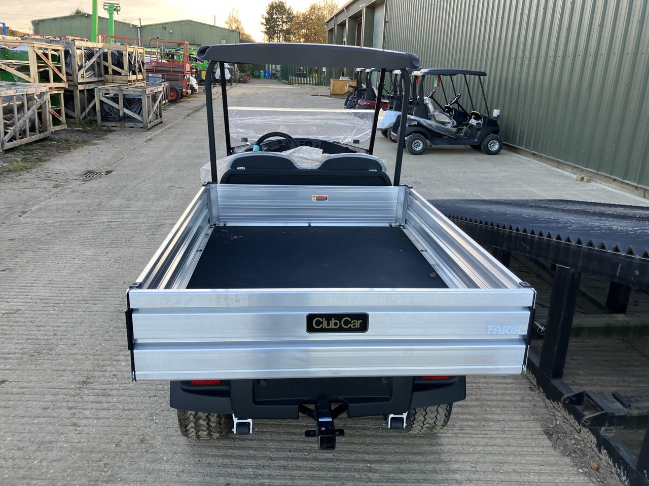 Club Car Carryall 700 w/ Li-Ion Battery - Quad: foto 4 Club Car Carryall 700 w/ Li-Ion Battery - Quad: foto 4
