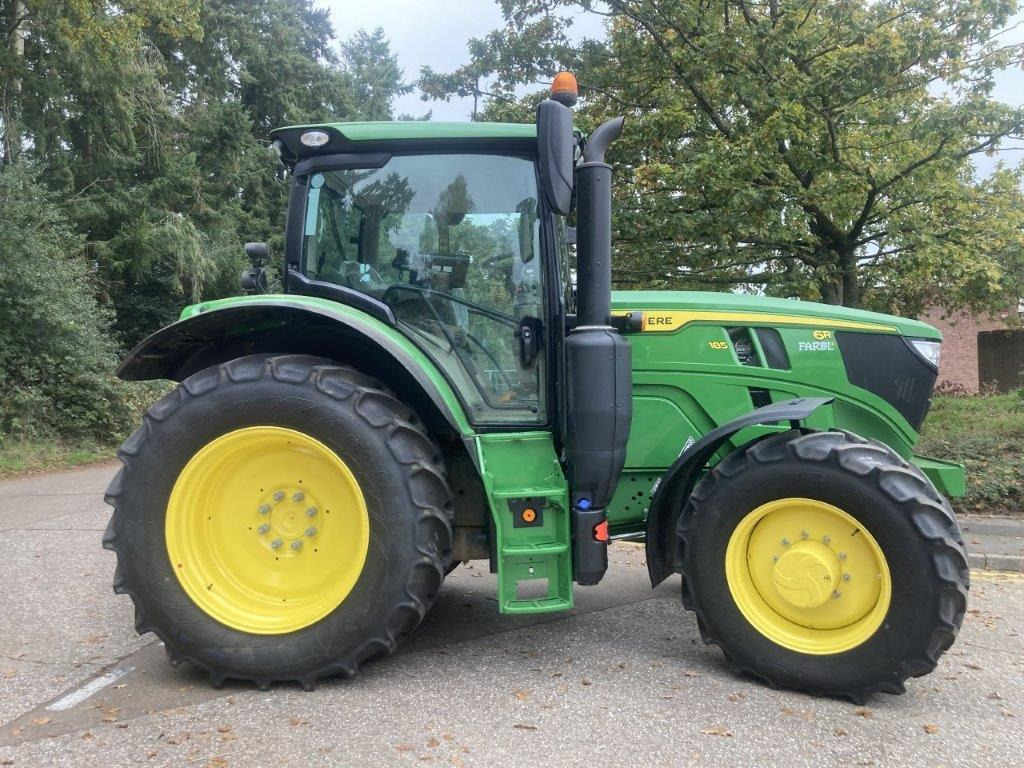 JOHN DEERE 6R 185 - Trattore: foto 1 JOHN DEERE 6R 185 - Trattore: foto 1