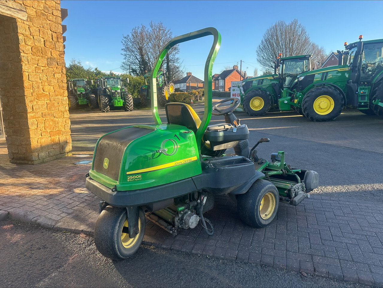 John Deere 2500E greens triple mower - Tagliaerba: foto 2 John Deere 2500E greens triple mower - Tagliaerba: foto 2