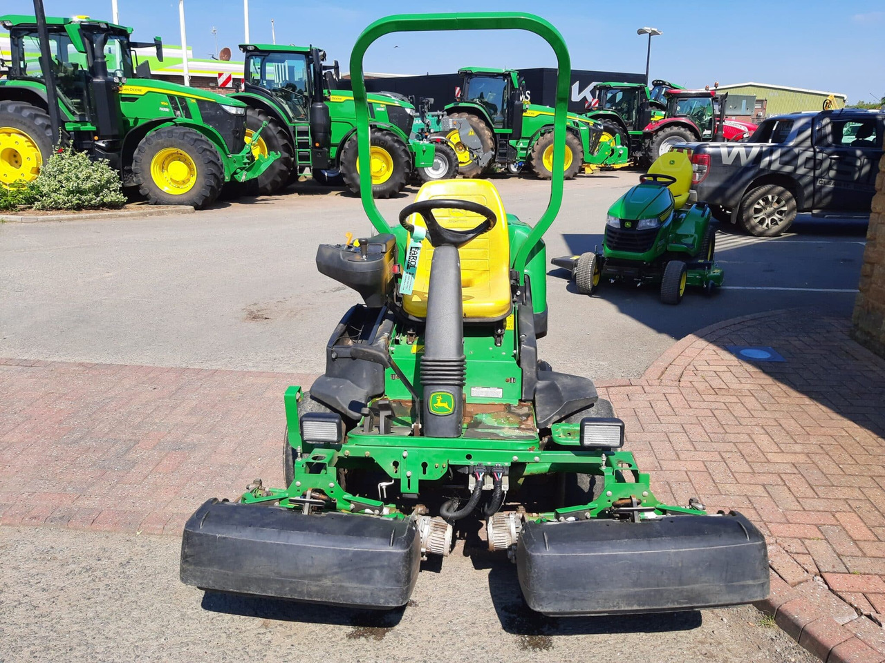 John Deere 2500EH greens triple mower - Tagliaerba: foto 4 John Deere 2500EH greens triple mower - Tagliaerba: foto 4