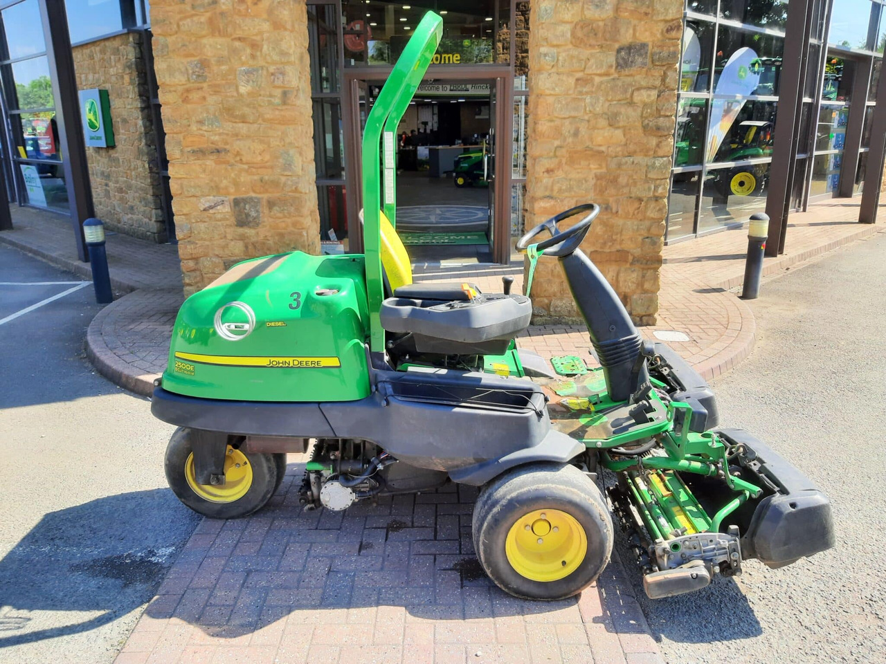 Tagliaerba John Deere 2500EH greens triple mower: foto 6