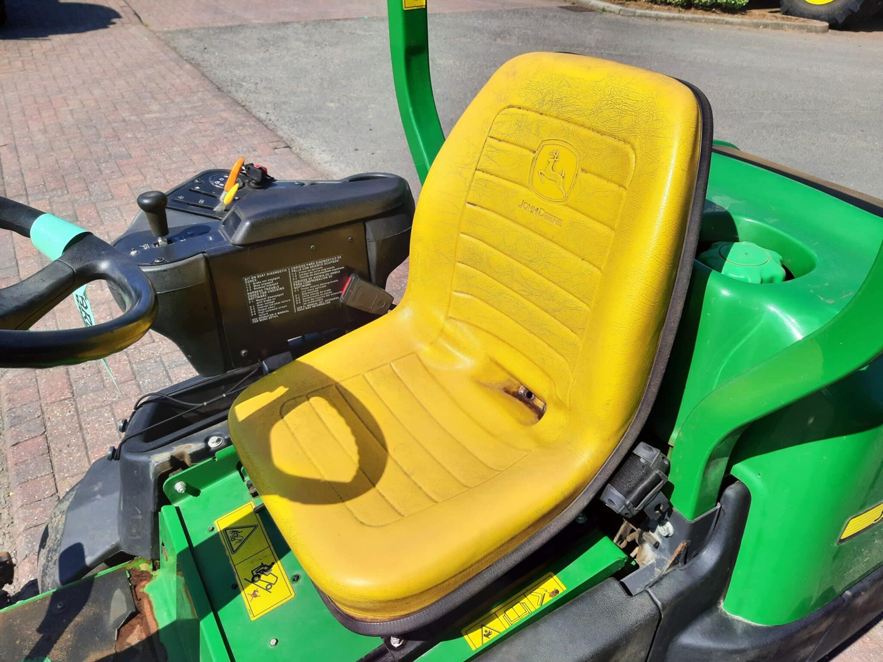 Tagliaerba John Deere 2500EH greens triple mower: foto 8